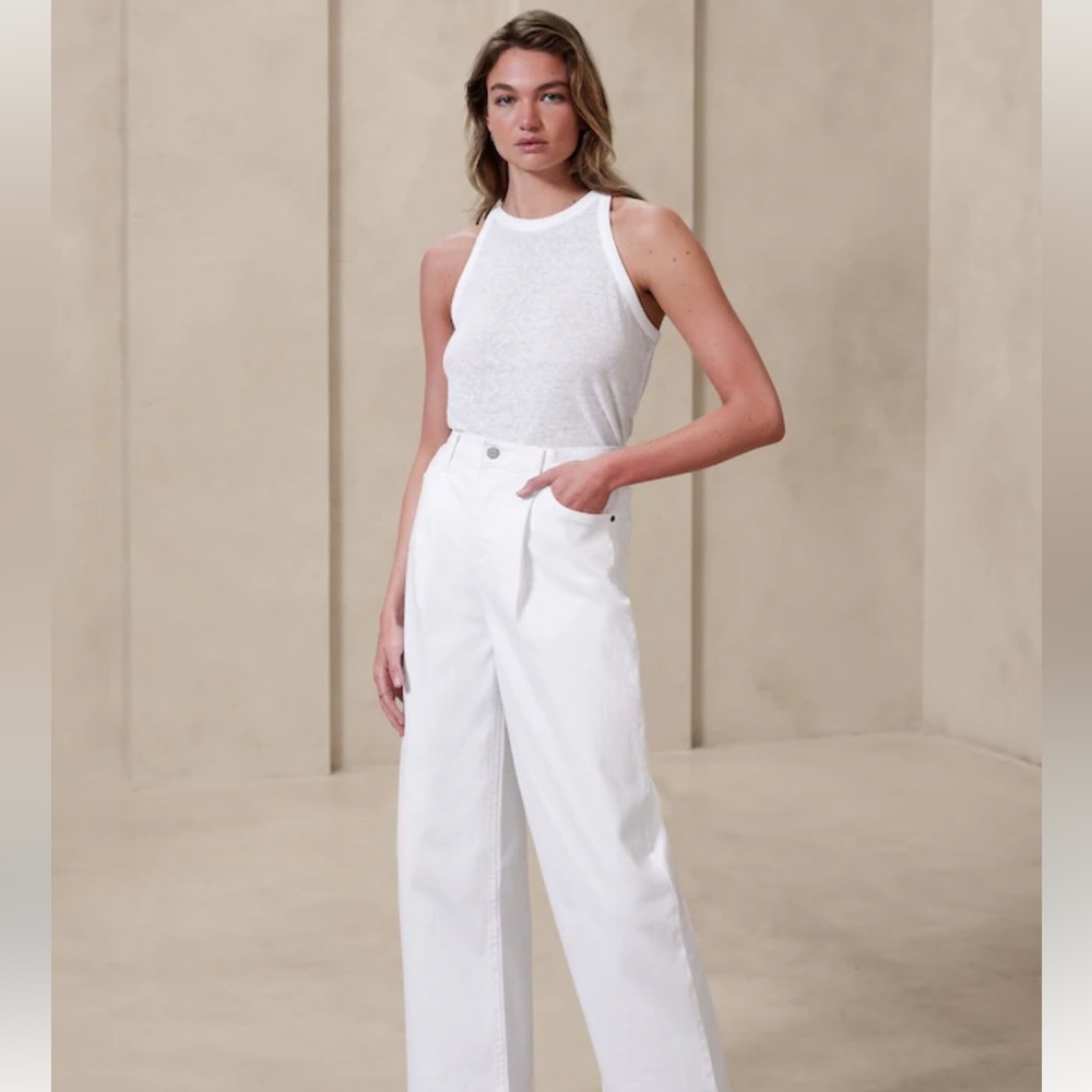 Banana Republic Linen Blend Tank Top